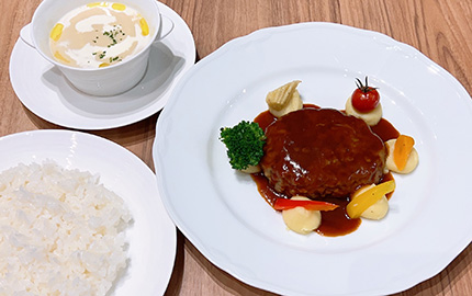 ハンバーグランチ