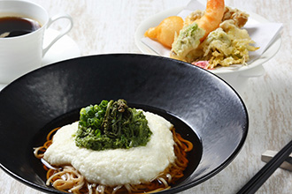 わらびとろろそば